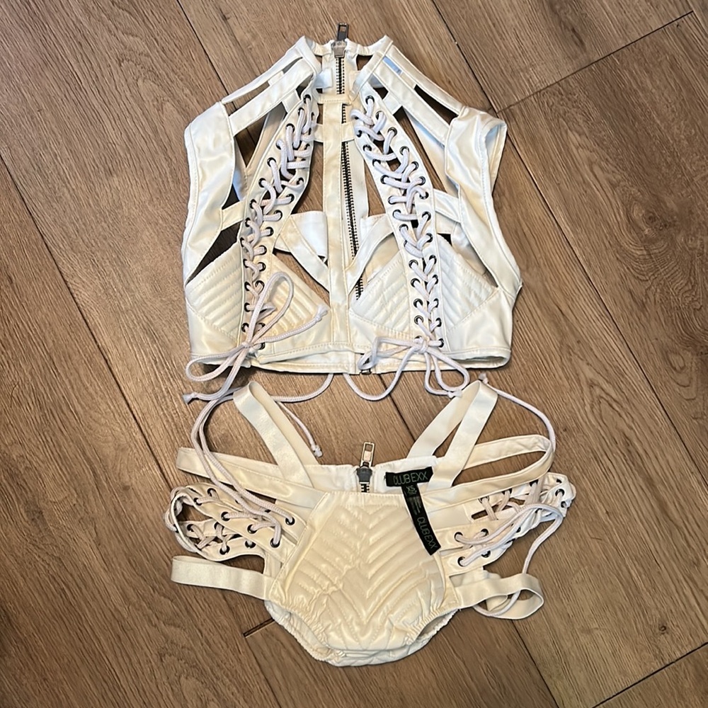 dollskill set